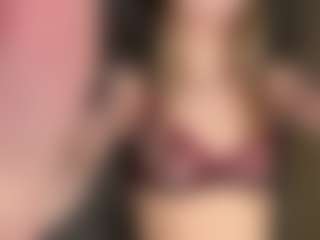 MaxieBevil's Live Sex Cam Show