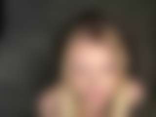 MaxieBevil's Live Sex Cam Show