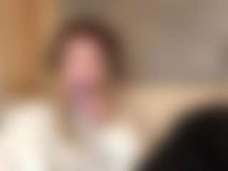 MaxieBevil's Live Sex Cam Show