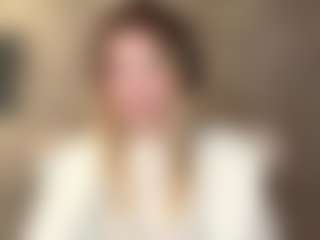 MaxieBevil's Live Sex Cam Show