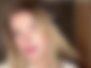 MaxieBevil's Live Sex Cam Show