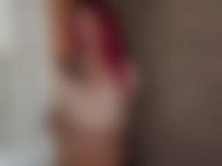 Live cam show with MaxieBevil - Small Tits on Camsoda