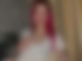 MaxieBevil's Live Sex Cam Show