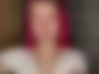 MaxieBevil's Live Sex Cam Show