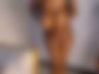 Live cam show with MelonSparkels07 - BBW Teen (18+) on CamClone