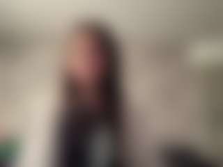 Live cam show with SibylSaiz - College on Camsoda