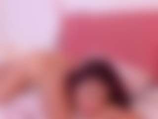 Live cam show with SiennaReese - Lovense Small Tits on Camsoda