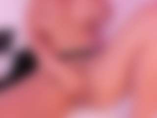 Live cam show with SiennaReese - New Toys on Camsoda