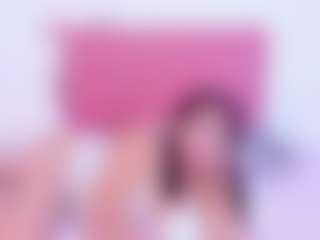 Live cam show with SiennaReese - New Sexwebcam on Camversity