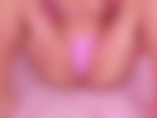 Эротическая трансляция с SiennaReese — Red Hair Squirt на Camsoda