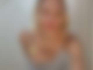 TeressaEstabrooks's Live Sex Cam Show