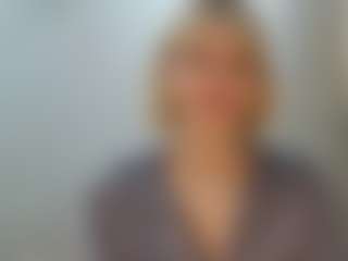 Live cam show with TeressaEstabrooks - Spy Granny on Mixed Magazine Live