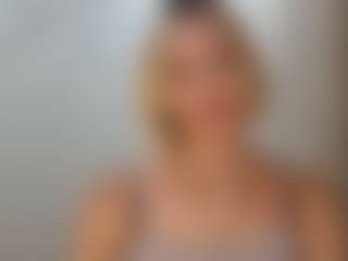 Live cam show with TeressaEstabrooks - Brown Eyes Mature on Camsoda