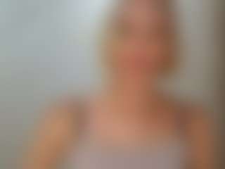TeressaEstabrooks's Live Sex Cam Show