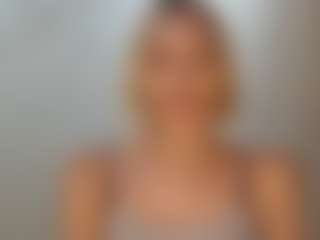 TeressaEstabrooks's Live Sex Cam Show