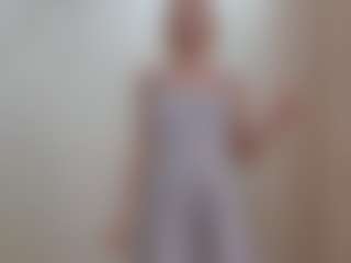 Live cam show with TeressaEstabrooks - Small Tits on AdultVida.com