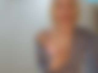 TeressaEstabrooks's Live Sex Cam Show