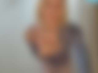TeressaEstabrooks's Live Sex Cam Show