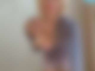 TeressaEstabrooks's Live Sex Cam Show