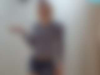 Live cam show with TeressaEstabrooks - Blonde Hair Teen (18+) on Camsoda