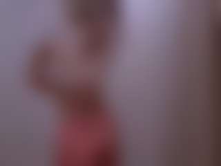 Live cam show with TeressaEstabrooks - Blonde Hair Petite on CamSodaAdn