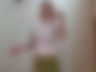 Live cam show with TeressaEstabrooks - Granny Big Tits on Gym Cam Girls