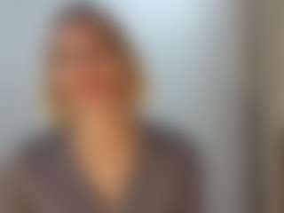 Live cam show with TeressaEstabrooks - Dildo Or Vibrator Granny on xfollow cams