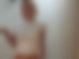 Live cam show with TeressaEstabrooks - Mature Young Adult on Hubzter Live