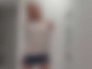 Live cam show with TeressaEstabrooks - Blonde Hair Petite on CamwithHer