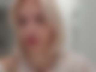 Live cam show with TeressaEstabrooks - Curvy Middle Aged on Camsoda