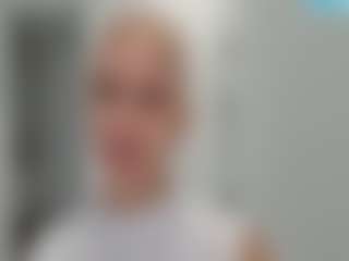 Live cam show with TeressaEstabrooks - Dildo Or Vibrator Granny on CamwithHer