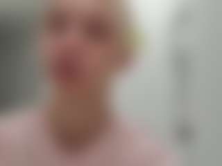 Live cam show with TeressaEstabrooks - Granny on Free Soda