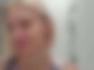 Live cam show with TeressaEstabrooks - Granny Blonde Hair on livesuperchat.net