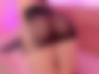 violeth-7's Live Sex Cam Show