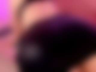 violeth-7's Live Sex Cam Show