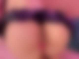 violeth-7's Live Sex Cam Show
