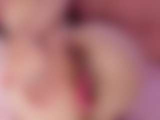 violeth-7's Live Sex Cam Show