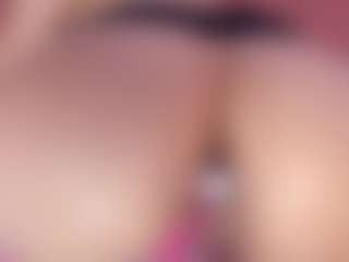 violeth-7's Live Sex Cam Show