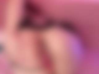 violeth-7's Live Sex Cam Show