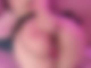violeth-7's Live Sex Cam Show