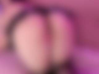 Live cam show with violeth-7 - Gamer Athletic on Camsoda