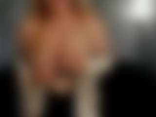 WetLuna1's Live Sex Cam Show