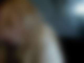 WetLuna1's Live Sex Cam Show