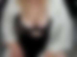 WetLuna1's Live Sex Cam Show