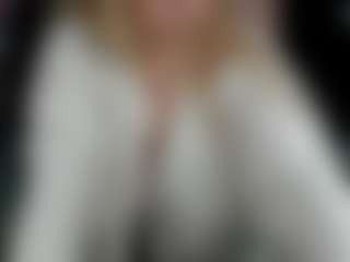 WetLuna1's Live Sex Cam Show