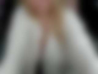 WetLuna1's Live Sex Cam Show