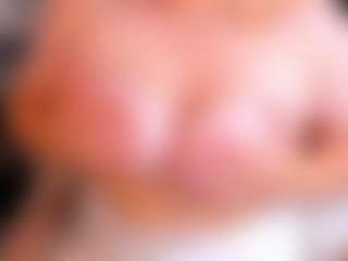 WetLuna1's Live Sex Cam Show