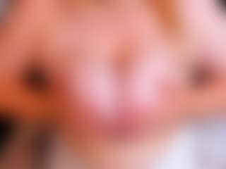 WetLuna1's Live Sex Cam Show