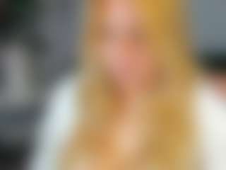 WetLuna1's Live Sex Cam Show
