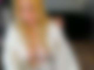 WetLuna1's Live Sex Cam Show